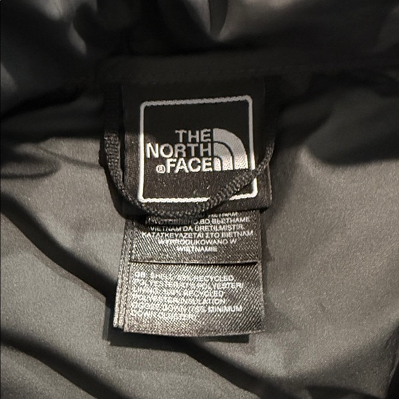 The North Face Puffer Vest- Men’s Small - Picture 5 of 6